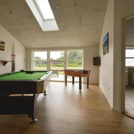 בית נופש Four-bedroom In Haderslev הדרסלב